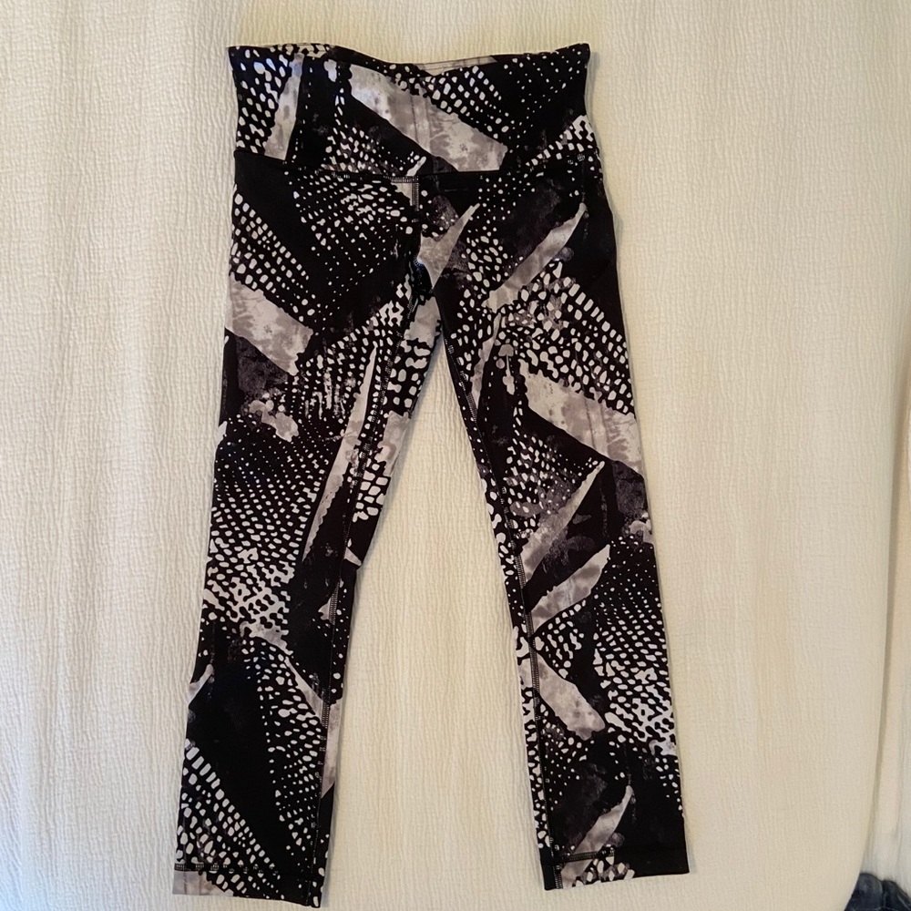 Lululemon patterned leggings